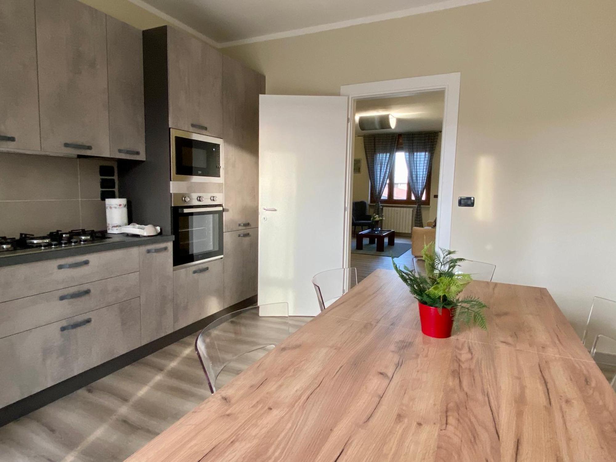 Elegante Appartamento Tre Amis - Doppio Garage & Free Wifi - Ac Centallo Extérieur photo